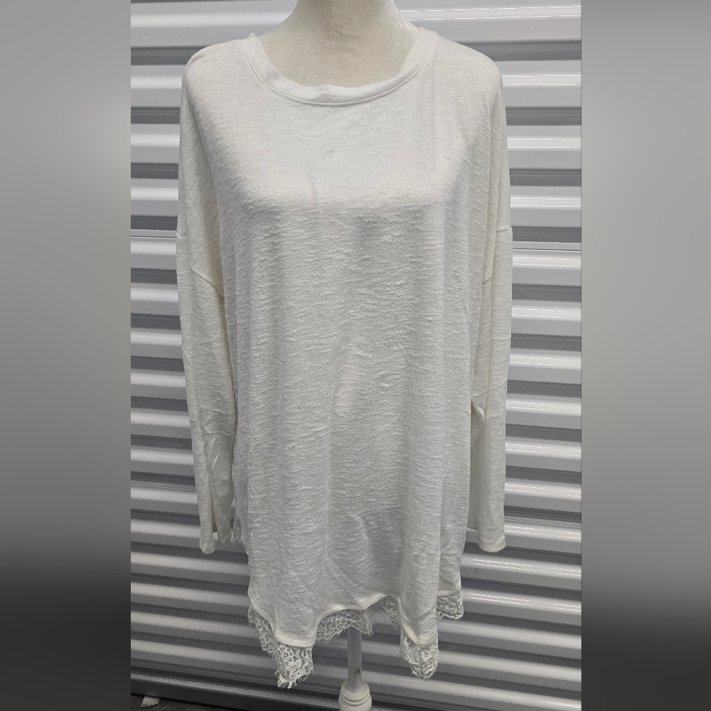 Cato Ivory Long Sleeve Tee with Lace Hem
